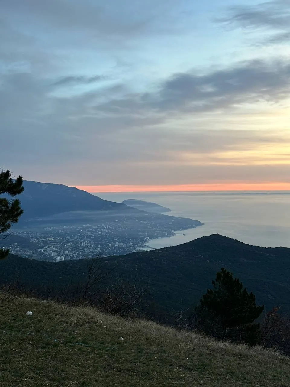 Закат над горами